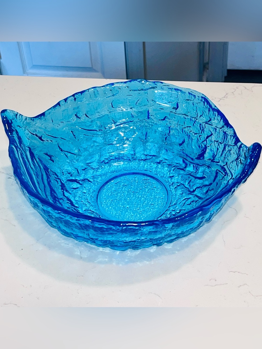 Vintage Tiara Indiana Glass "Aloha" Ice Blue Console Salad or fruit Bowl 11”